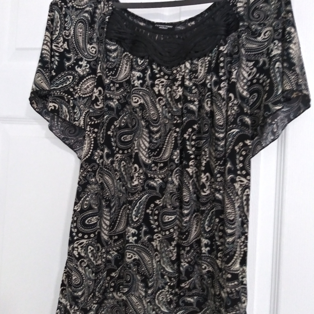 Perseption Women Top